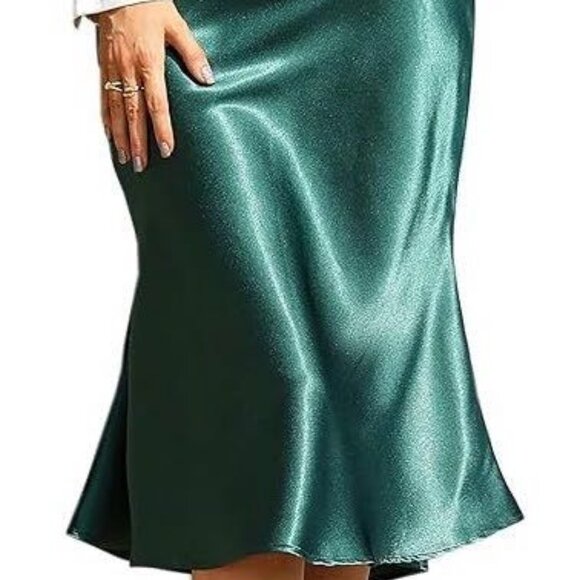 NWOT, SZ XL (see measurements) Silky Satin Midi Slip Skirt - Picture 5 of 5